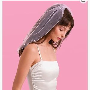 xo, Fetti Bachelorette Party Pearl Bridal Veil | Headband Decorations, Bride